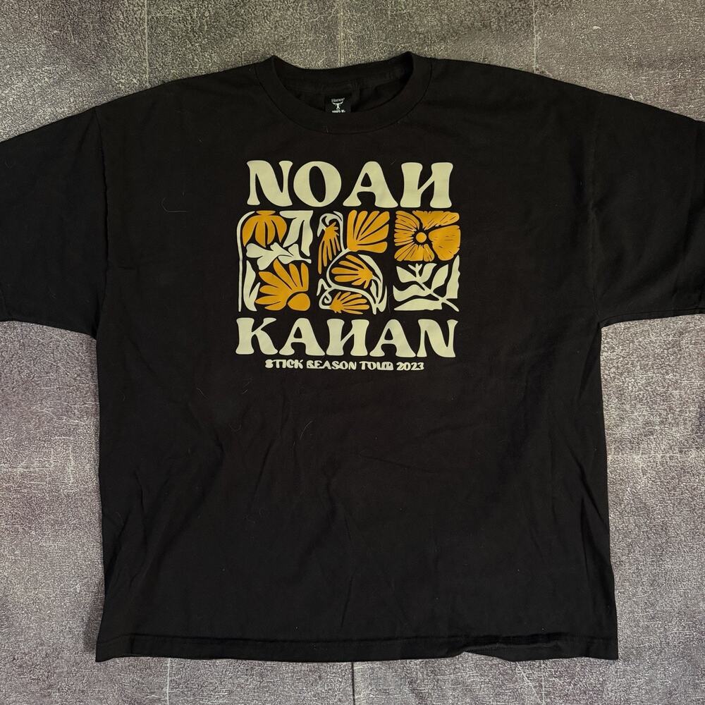 Men's Hanes Beefy 2023 Noah Kahan Stick Season Black Tour Concert T Shirt Sz 2XL